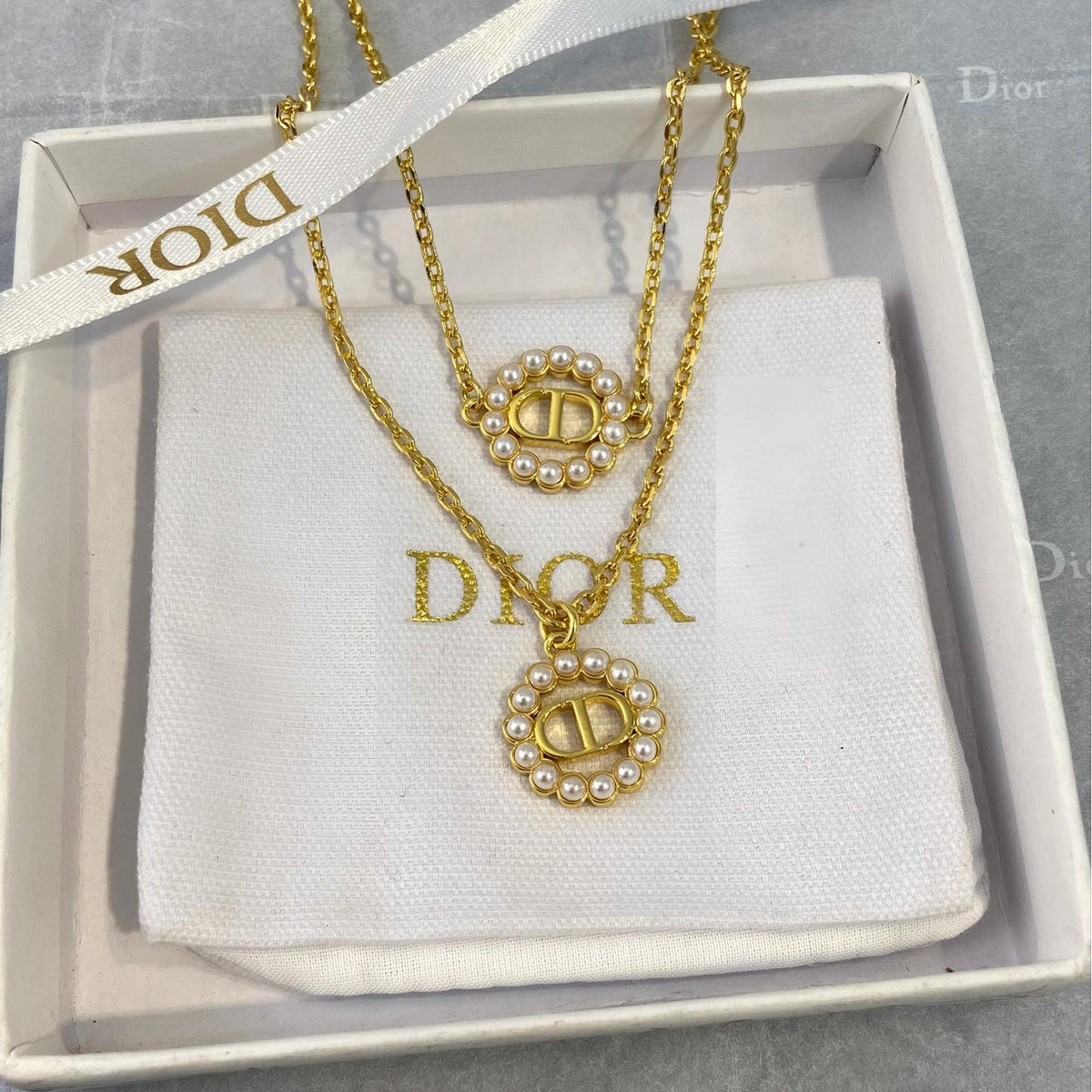 Dior Petite Pearl Necklace Bracelet