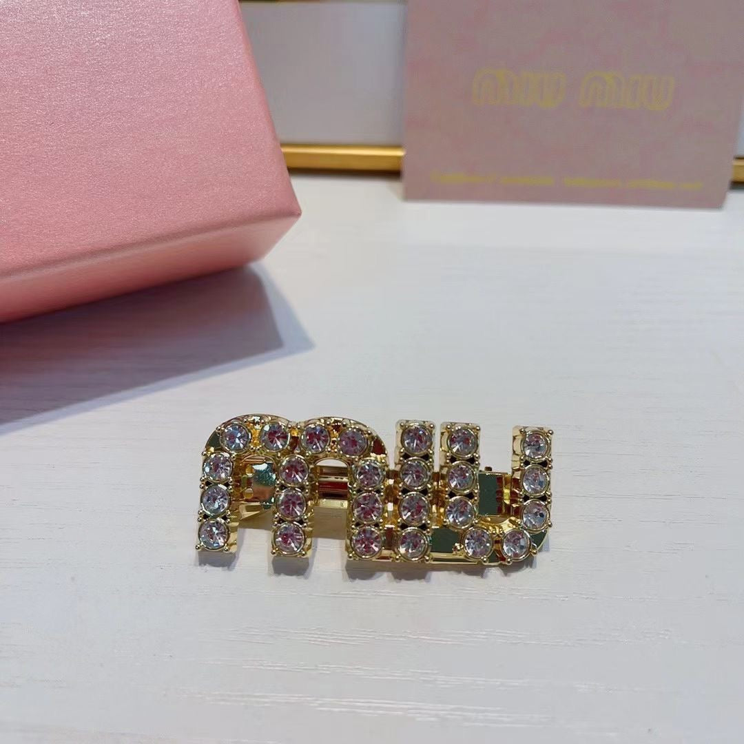 Miu Miu Pearl Hair Clip (3Pcs Total)