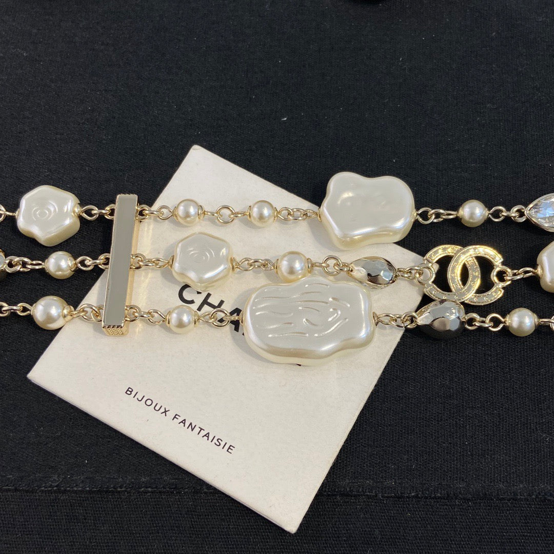 Chanel Pearl Sweater Necklace Choker