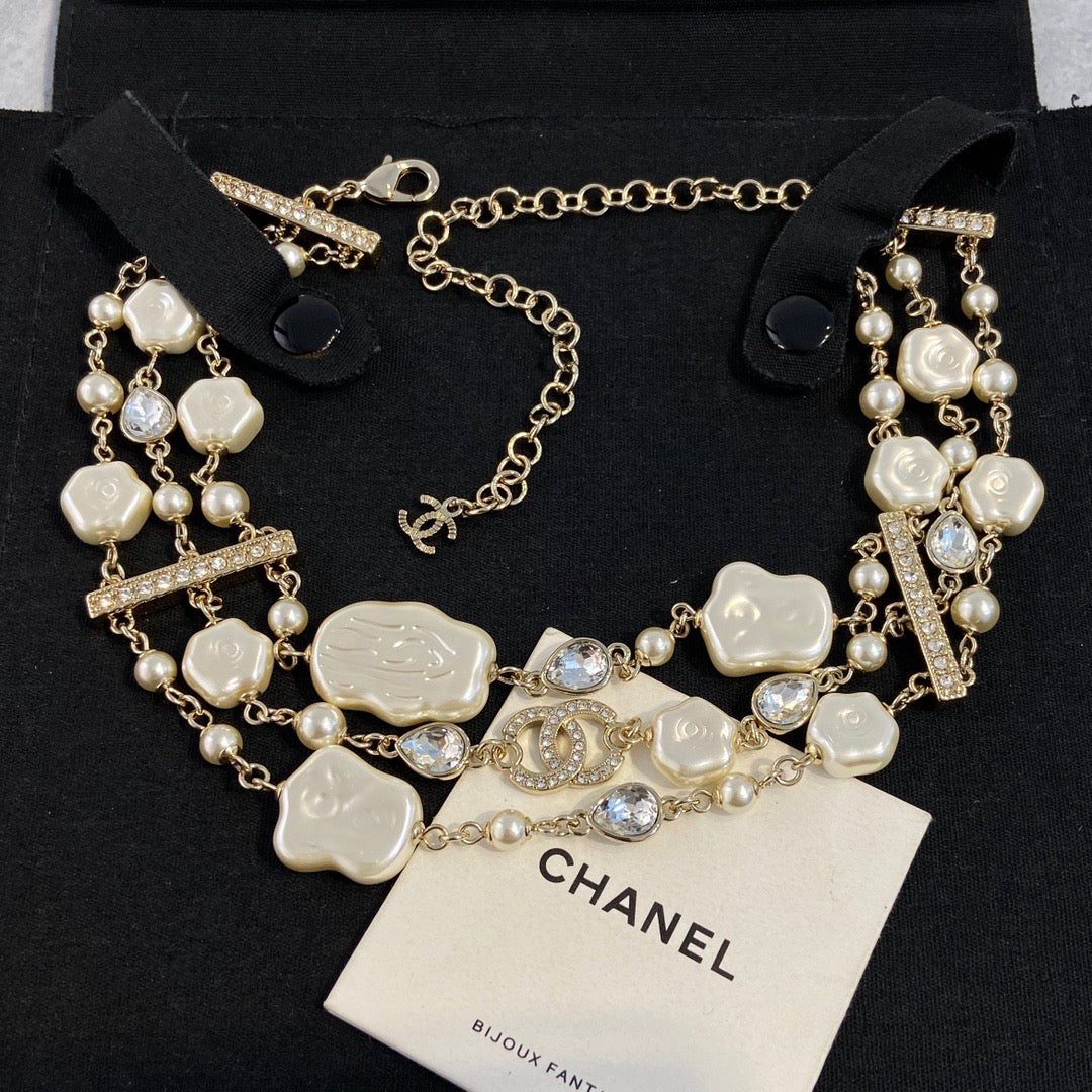 Chanel Pearl Sweater Necklace Choker